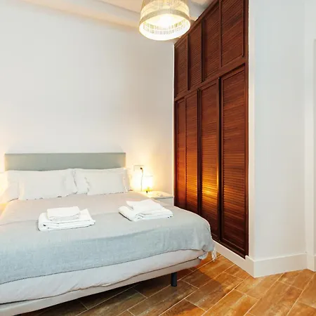 Peral Apartament *