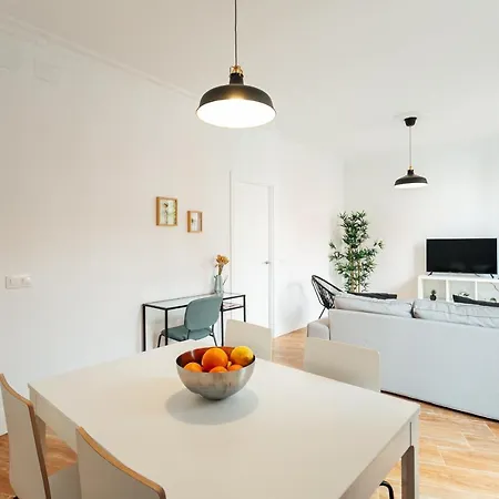 Apartment Alohamundi Peral Seville